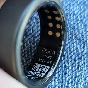 Oura Ring Gen3 Heritage Stealth Size 9